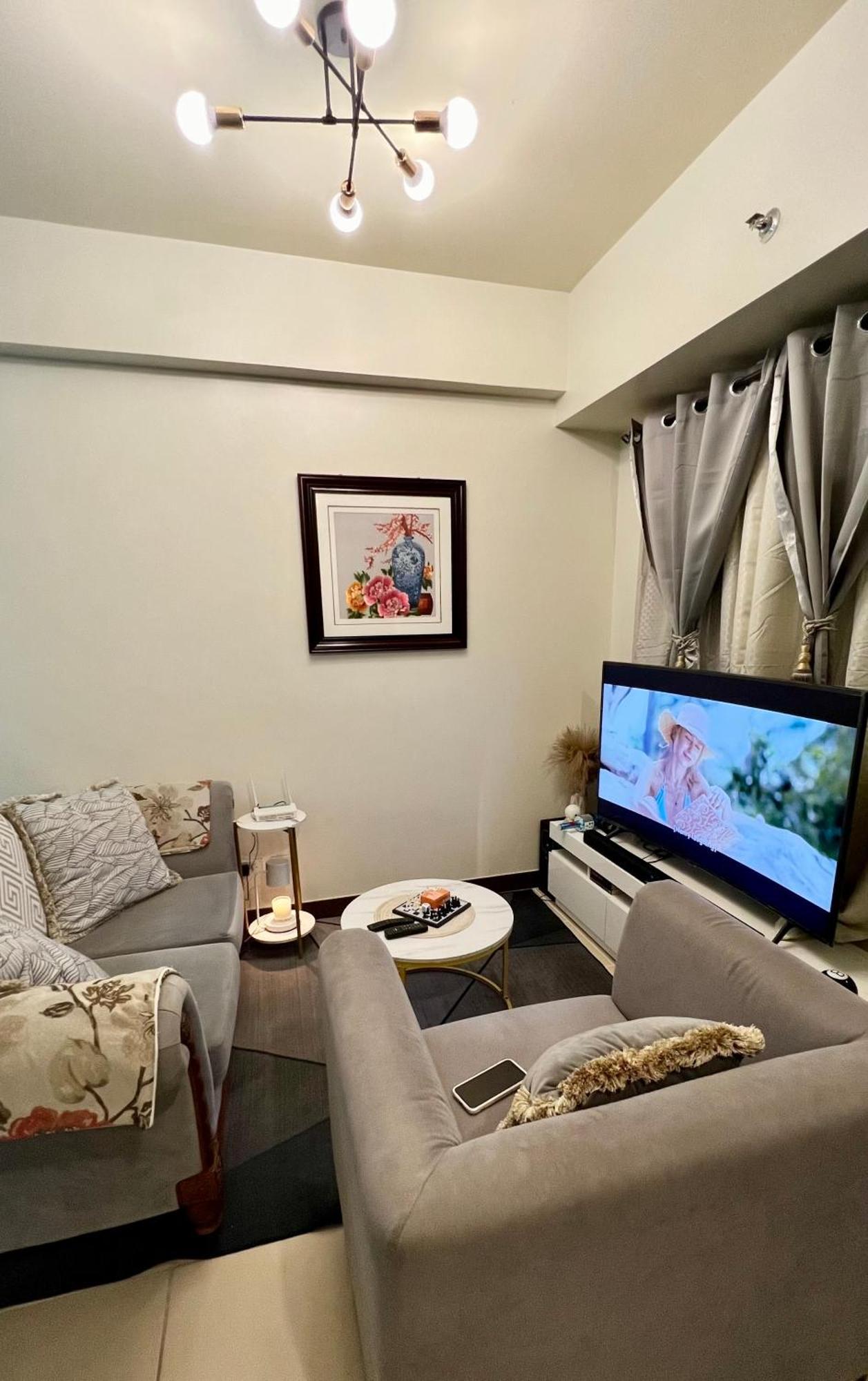 Brixton Place, Weston Tower Manila Exterior foto